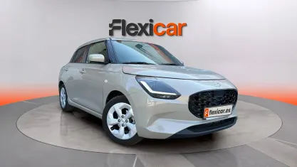 Usado Suzuki Swift 82 CV (60 kW) 2025 Beige Utilitario