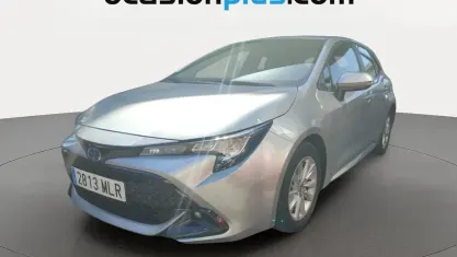Usado Toyota Corolla Active 140 CV (102 kW) 2023 Gris plata Utilitario