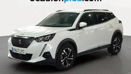Usado Peugeot 2008 Allure 131 CV (96 kW) 2021 Blanco SUV