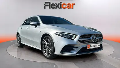 Usado Mercedes A250 218 CV (160 kW) 2021 Gris Berlina