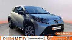 Gris Usado 2024 Toyota Aygo X-play Utilitario | 14.290 € (Precio justo)