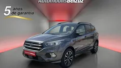 Gris Usado 2018 Ford Kuga ST-Line SUV | 17.990 € (Precio justo)