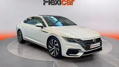 Usado VW Arteon R-line 190 CV (139 kW) 2019 Blanco Coupe