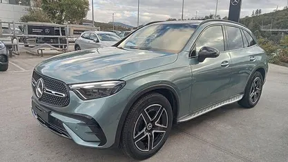 Usado Mercedes GLC200 204 CV (150 kW) 2024 SUV