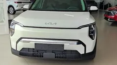 Blanco Nuevo 2025 Kia EV3 SUV | 36.000 € (Precio justo)