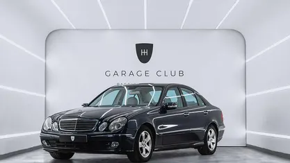 Azul Usado 2003 Mercedes E320 Classic Berlina | 6999 € (Precio justo)