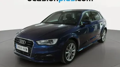 Usado Audi A3 Sportback 150 CV (110 kW) 2014 Azul Utilitario