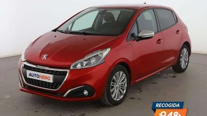 Usado 2019 Peugeot 208 Signature Sky Utilitario | 9099 € (Buen precio)