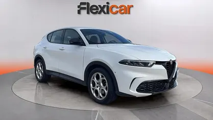 Usado Alfa Romeo Tonale Sprint 131 CV (96 kW) 2023 Blanco SUV