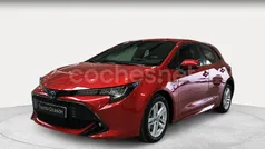 Rojo Usado 2021 Toyota Corolla Active Berlina | 20.900 € (Precio justo)
