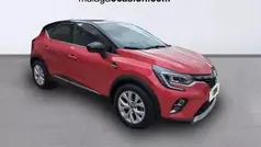 Rojo Usado 2021 Renault Captur Zen SUV | 16.200 € (Precio justo)