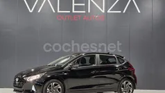 Negro Usado 2021 Hyundai i20 Berlina | 16.900 € (Precio justo)
