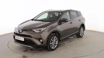 Occasion Toyota RAV4 Hybrid Advance 200 PK (147 kW) 2018 Bruin SUV
