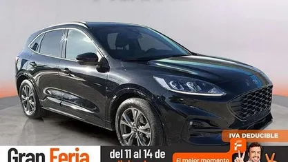 Usado 2024 Ford Kuga ST-Line SUV | 23.990 € (Precio justo)