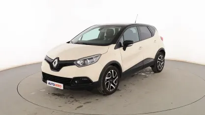 Usado Renault Captur Zen 90 CV (66 kW) 2016 Beige SUV