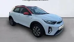 Blanco Usado 2021 Kia Stonic SUV | 15.350 € (Precio justo)
