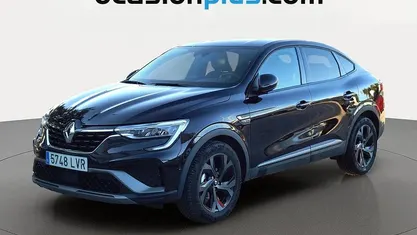 Usado Renault Arkana RS Line 140 CV (102 kW) 2021 Negro SUV