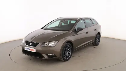 Usado Seat Leon CONNECT 110 CV (80 kW) 2016 Marrón Familiar