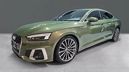 Verde Usado 2020 Audi A5 Sportback S-Line Utilitario | 42.900 €