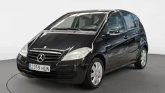 Negro Usado 2011 Mercedes A160 Elegance Utilitario | 7090 € (Precio justo)