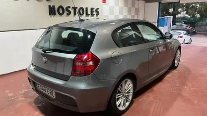 Usado BMW 118 143 HP (105 kW) 2009 Cinzento Citadino