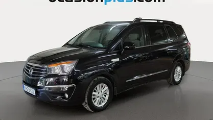 Negro Usado 2018 Ssangyong (KGM) Rodius Monovolumen | 16.182 € (Precio justo)