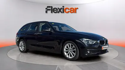 Usado BMW 318 150 CV (110 kW) 2019 Negro Familiar