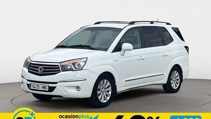 Usado SsangYong Rodius Limited 155 CV (114 kW) 2014 Blanco Monovolumen