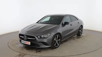 Usado Mercedes CLA180 Progressive 136 CV (100 kW) 2023 Gris Berlina