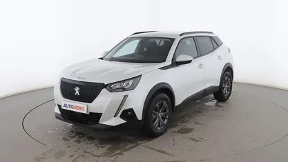 Blanco Usado 2021 Peugeot 2008 Style SUV | 14.299 € (Precio justo)
