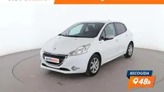 Blanco Usado 2014 Peugeot 208 Style Utilitario | 7099 € (Precio justo)