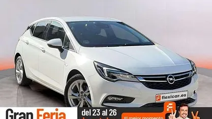Usado Opel Astra Selective 140 CV (102 kW) 2019 Utilitario