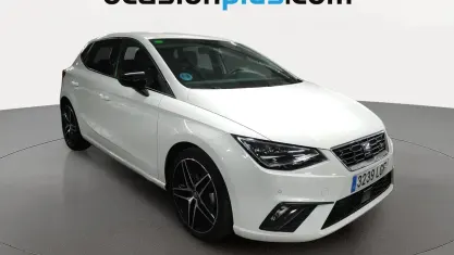Usado Seat Ibiza FR 116 CV (85 kW) 2020 Blanco Utilitario