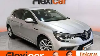 Usado Renault Mégane IV Zen 131 CV (96 kW) 2017 Berlina