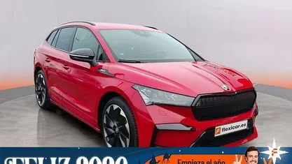 Rojo Usado 2022 Skoda Enyaq iV SportLine SUV | 29.990 € (Precio justo)