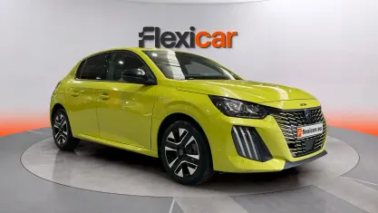 Usado Peugeot 208 Allure 101 CV (74 kW) 2025 Amarillo Utilitario