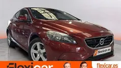 Rojo Usado 2016 Volvo V40 Momentum Familiar | 14.590 € (Precio justo)