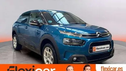 Usado Citroën C4 Cactus Feel 102 CV (75 kW) 2019 Azul Utilitario