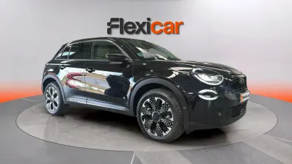 Usado Fiat 600 La Prima 101 CV (74 kW) 2025 Negro SUV