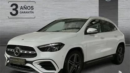 Usado Mercedes GLA200 AMG line 163 CV (119 kW) 2025 SUV