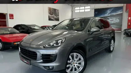 Usado Porsche Cayenne 262 CV (192 kW) 2015 Gris SUV
