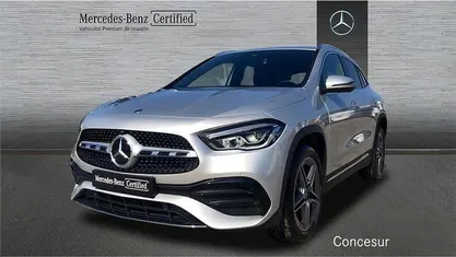 Usado Mercedes GLA200 163 CV (119 kW) 2023 Gris SUV