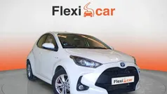 Usado 2020 Toyota Yaris Hybrid Active Berlina | 13.490 € (Super precio)