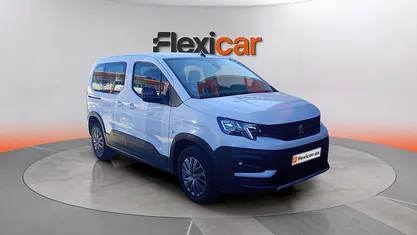 Occasion Peugeot Rifter Active 102 ch (75 kW) 2023 Blanc Monospace