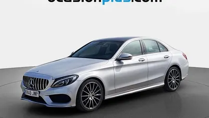 Usado Mercedes C220 AMG 170 CV (125 kW) 2017 Gris plata Berlina