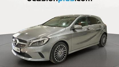 Käytetty Mercedes A200 Urban 136 HP (100 kW) 2016 Harmaa Viistoperä