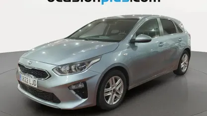 Usado Kia Ceed 101 CV (74 kW) 2020 Gris plata Utilitario