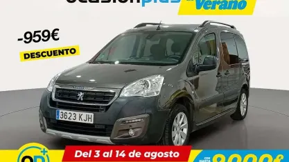 Usado Peugeot TePee 110 CV (80 kW) 2018 Gris Familiar