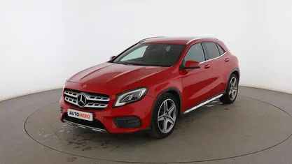 Rojo Usado 2019 Mercedes GLA200 AMG line SUV | 23.299 € (Buen precio)