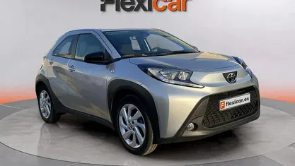 Usado 2024 Toyota Aygo X SUV | 12.490 € (Precio justo)